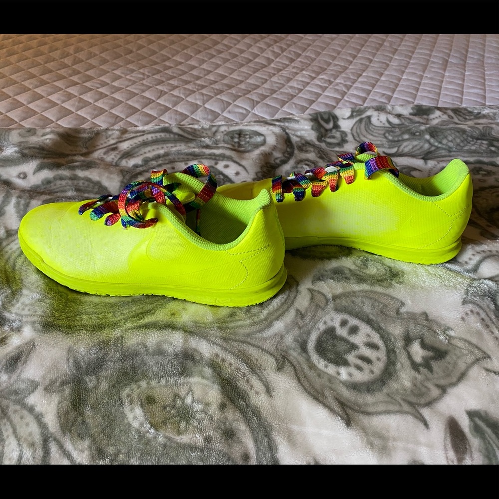 Nike shoes youth size 3.5